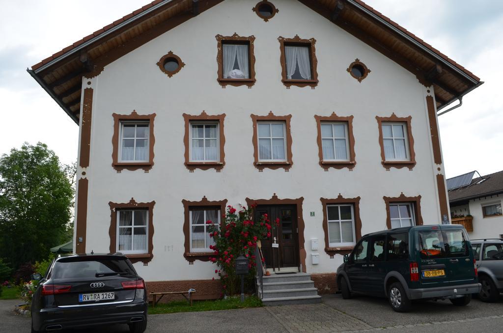 Die Dirndlkoenigin Grunenbach Экстерьер фото